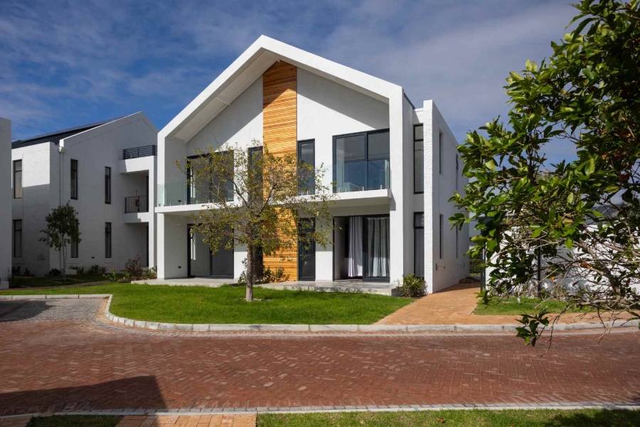 1 Bedroom Property for Sale in Val De Vie Estate Western Cape